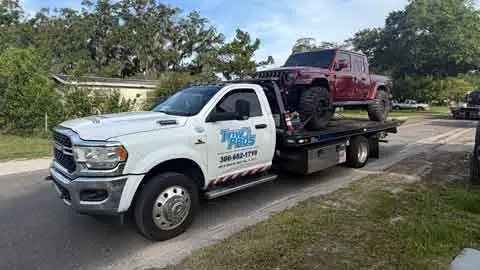 Tow Truck Near Me De Leon Springs